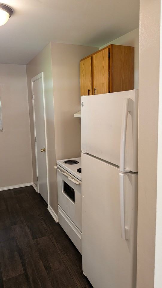 4521 Amy Rd - Photo 6 of 13
