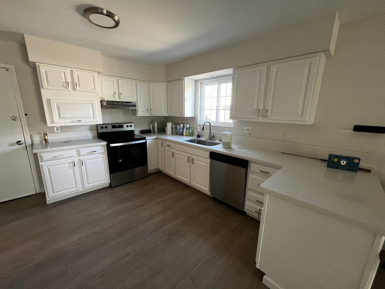2333 Zinfandel Dr - Photo 7 of 19