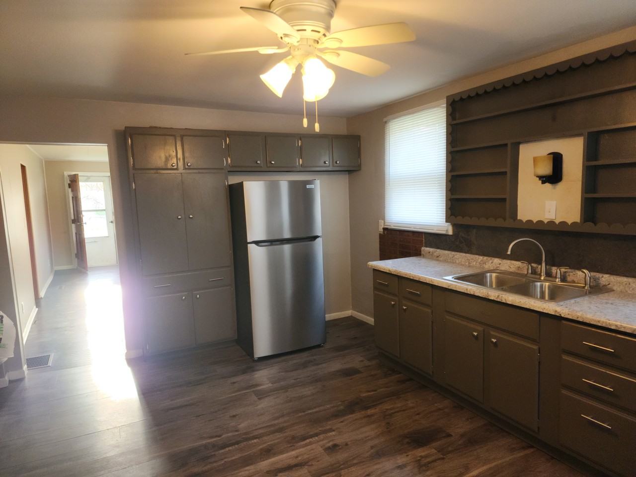 2038 N 9th St - Photo 4 of 15