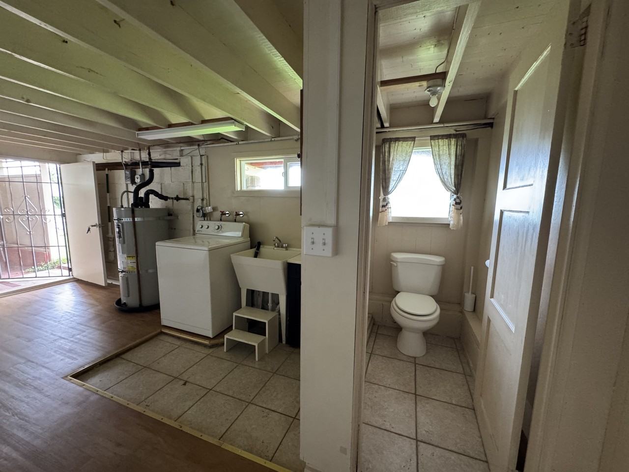 100 Laukona St #B - Photo 7 of 19