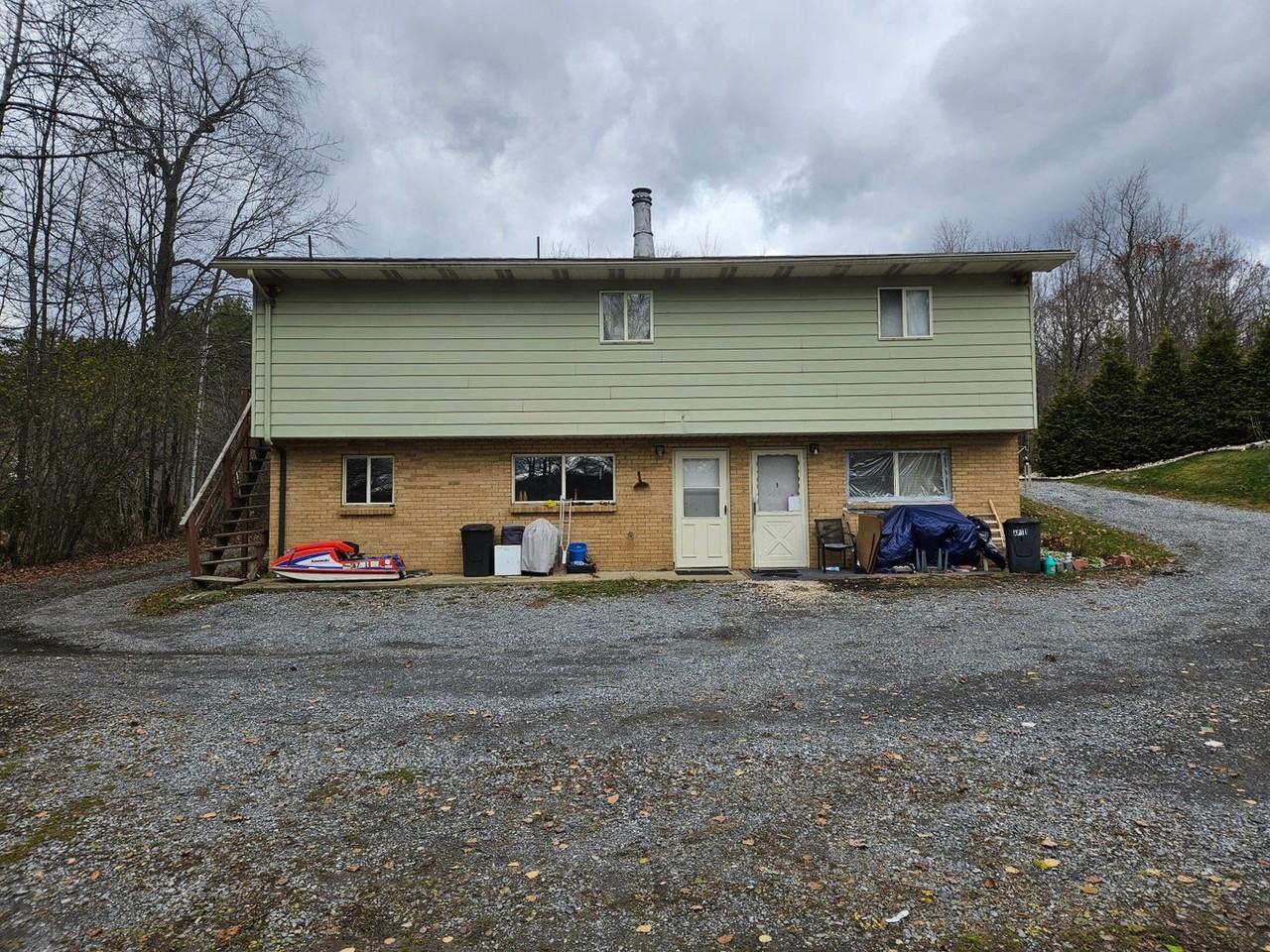 639 E Joseph Rd #2 - Photo 3 of 16