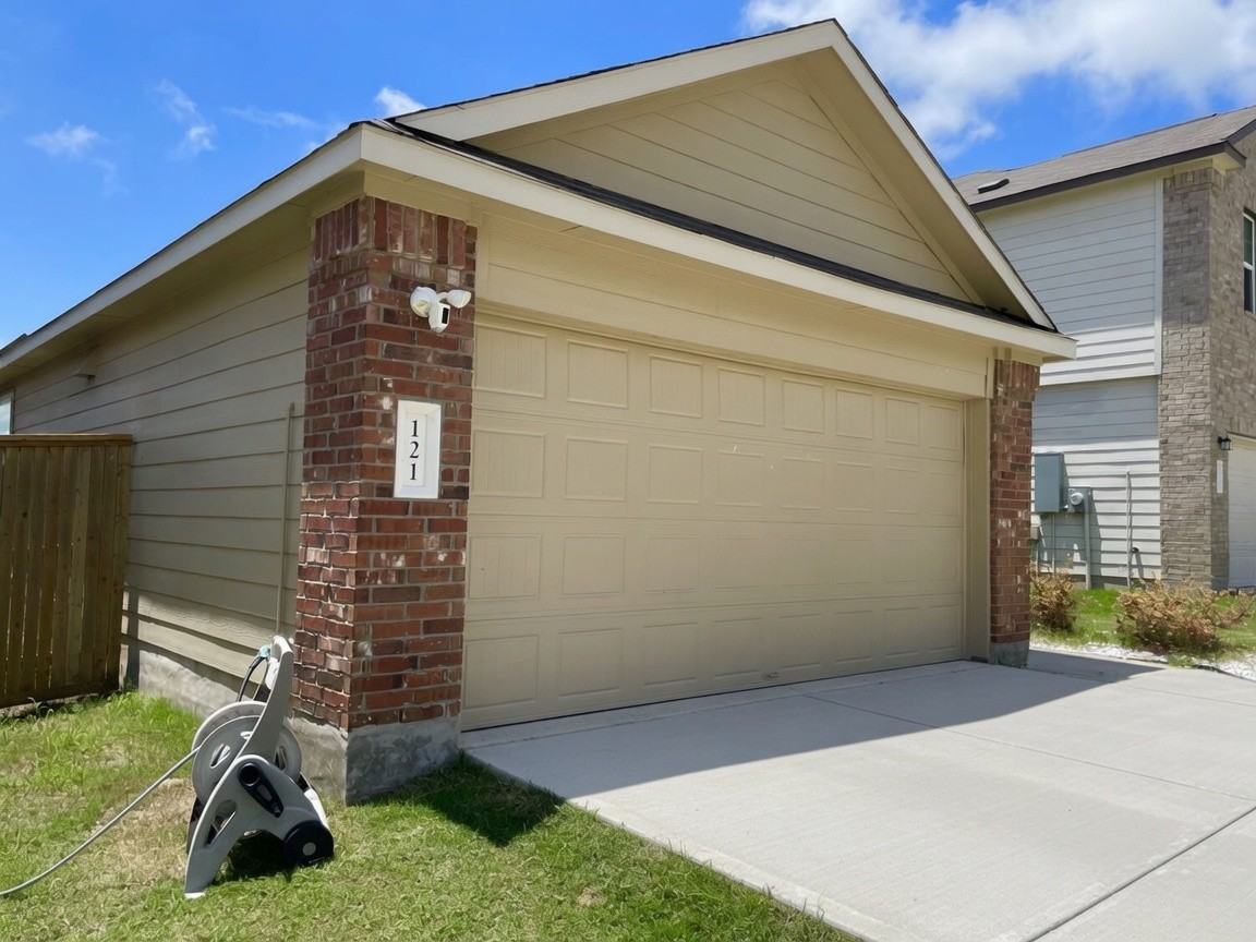 121 Rowdy Yates Way #NA - Photo 2 of 18