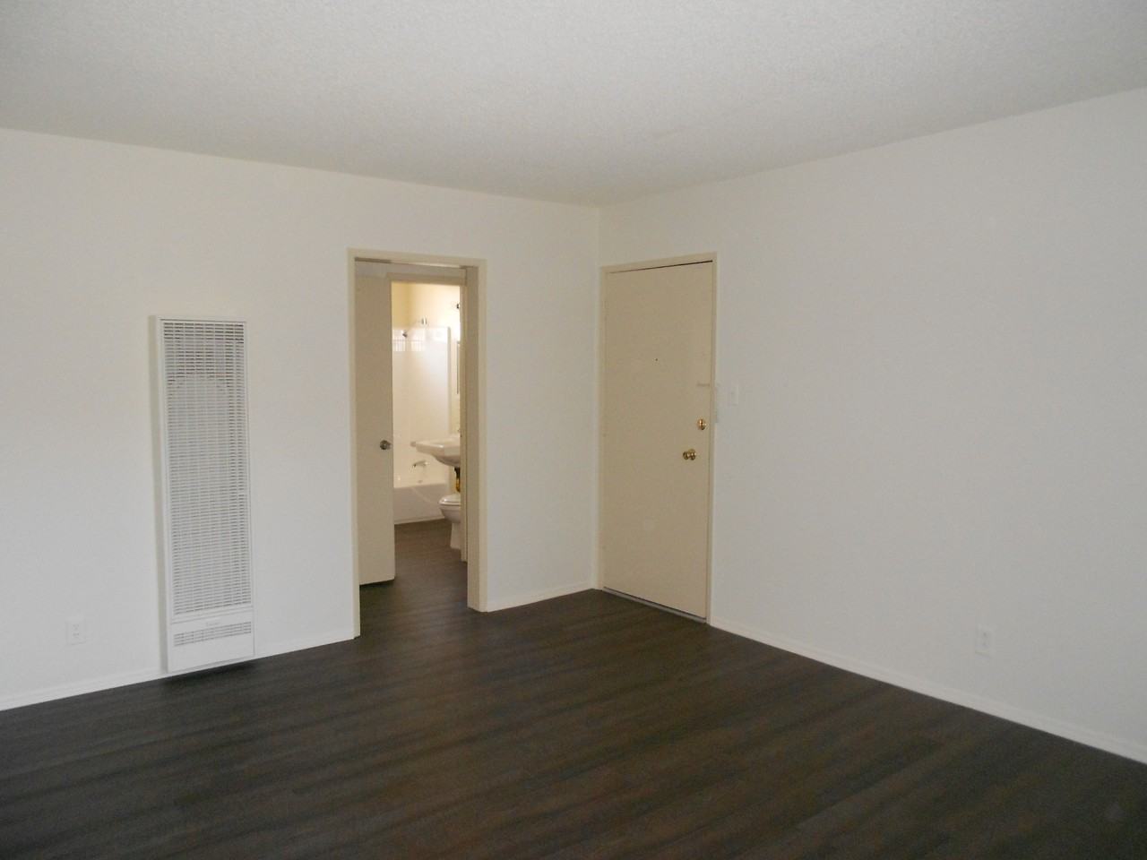 3721 Midvale Ave #20 - Photo 5 of 23