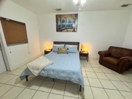 featured image of Capilla Ct #A