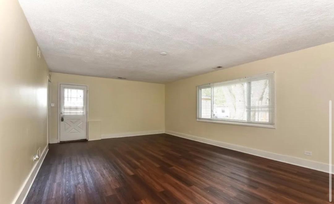 220 Valley Dr #NA - Photo 7 of 8