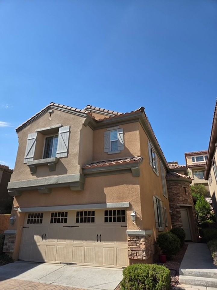11330 Corsica Mist Ave - Photo 3 of 36