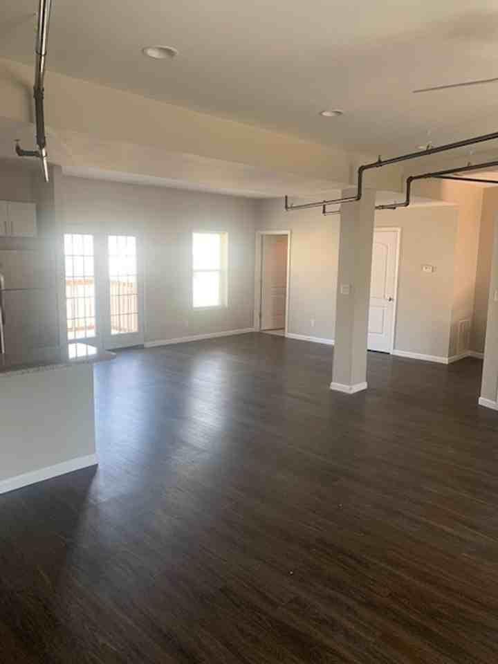 Berthold Townhomes - Photo 6 of 48