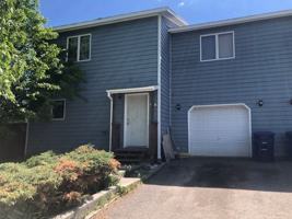 featured image of 916 Montana St