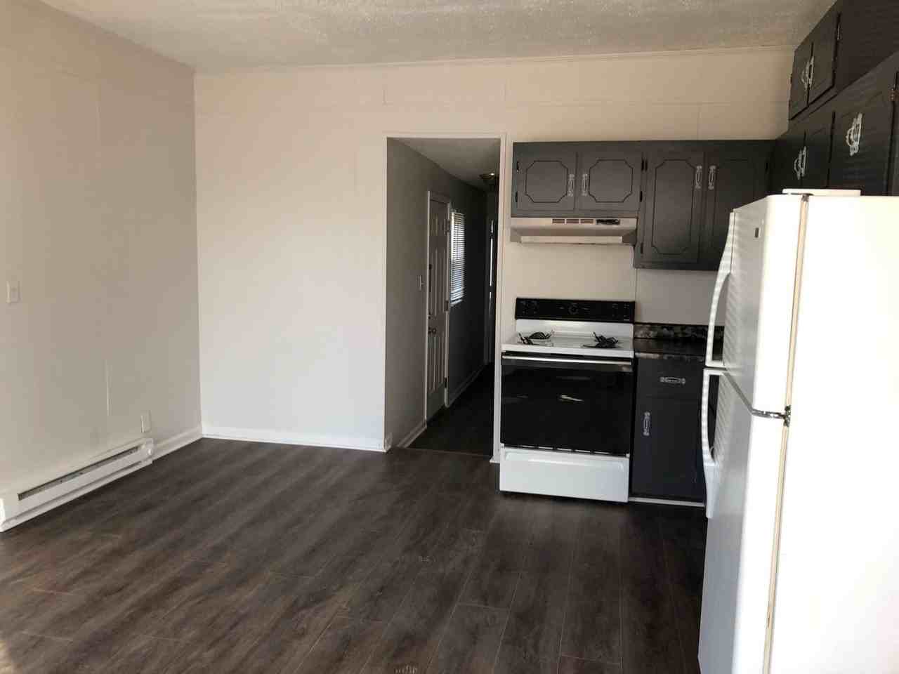 Forest St - 809 (x4) - Photo 2 of 14