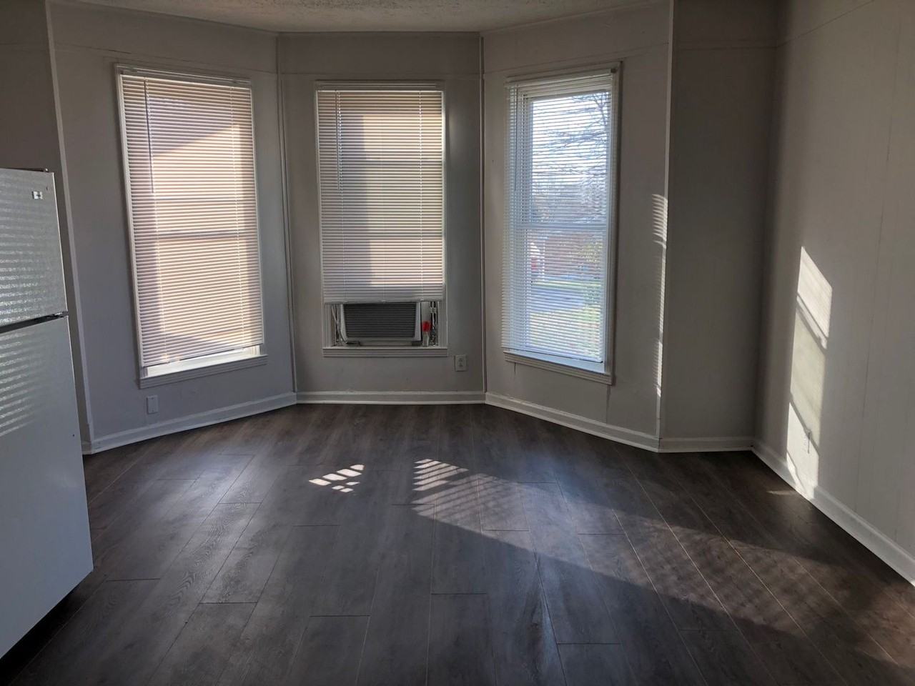 Forest St - 809 (x4) - Photo 6 of 14