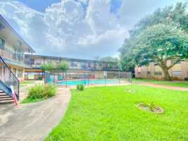 featured image of 2400 5th St