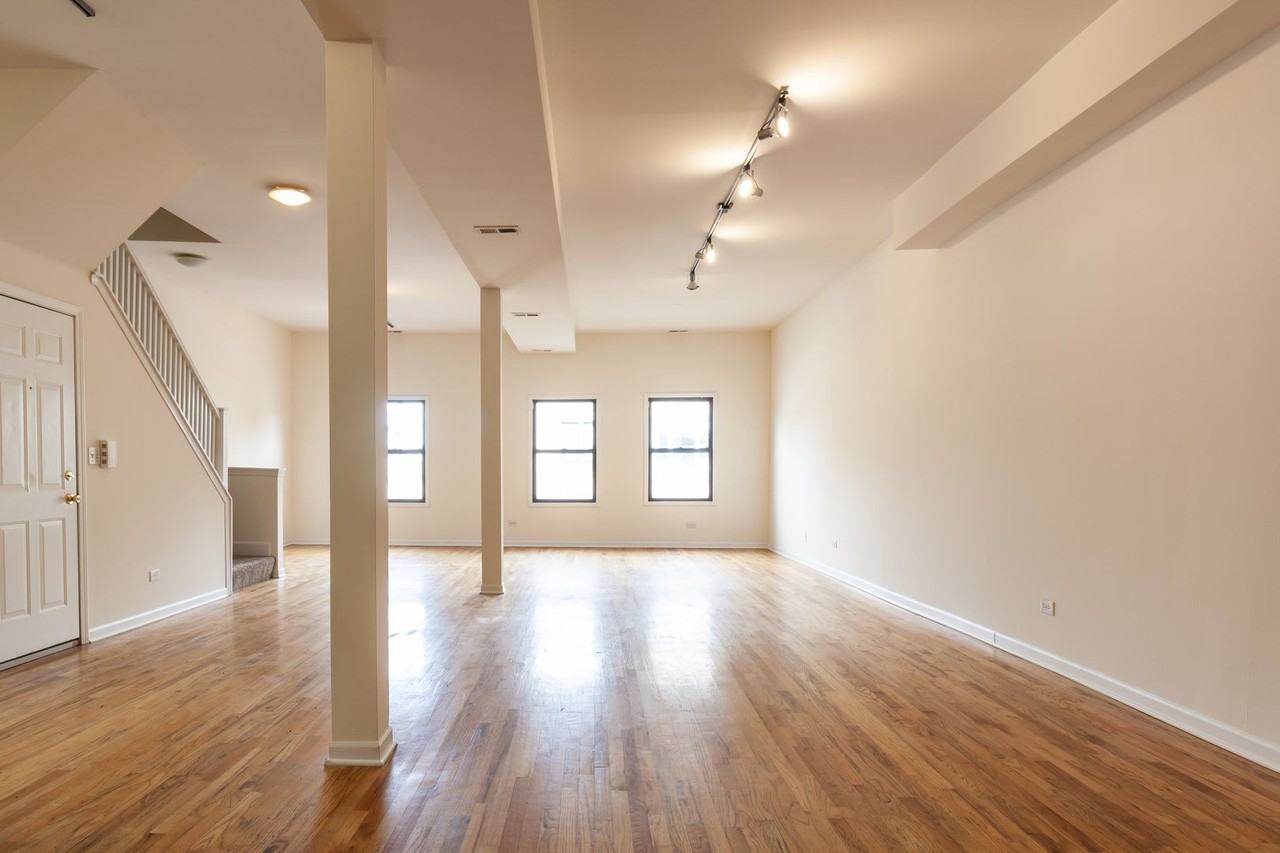 2338 N Milwaukee Ave #2F - Photo 3 of 17