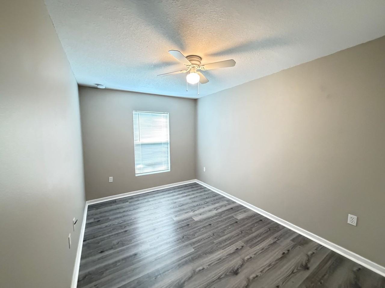13481 Sw 60th Avenue Rd - Photo 4 of 19