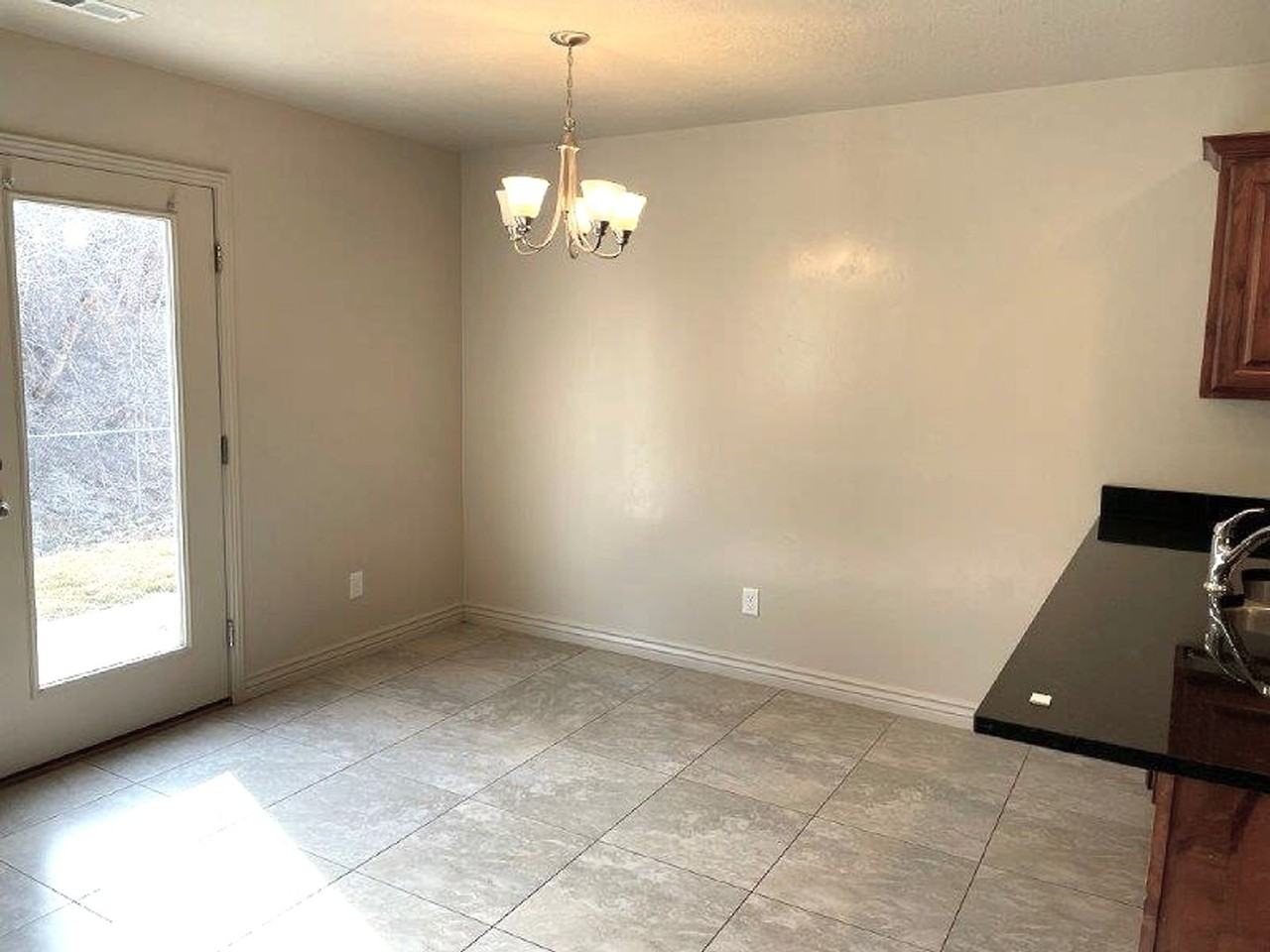 2378 S Knights Way - Photo 5 of 26
