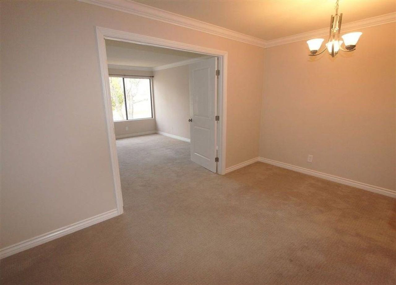 11233 Tierrasanta Blvd #22 - Photo 6 of 20
