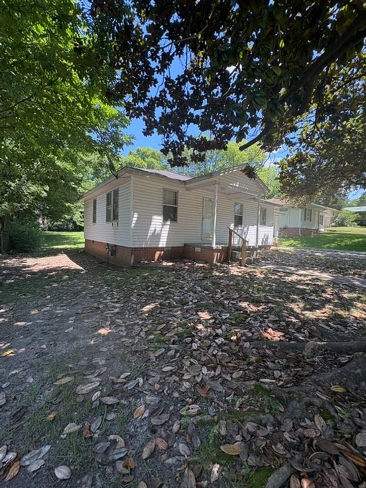1002 Chickasaw Trl - Photo 2 of 18