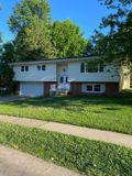 883 Roanoke Dr - Photo 1 of 1