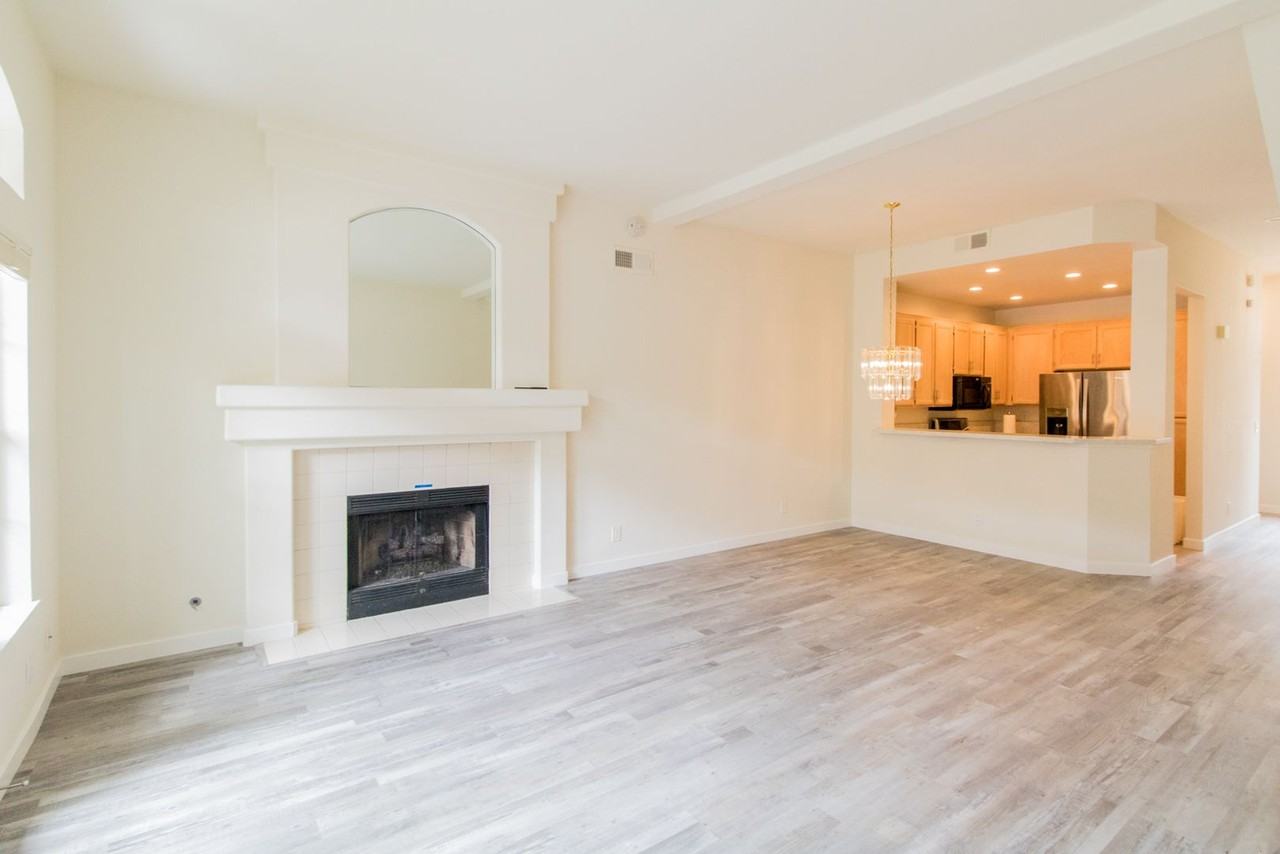 11066 Portobelo Dr - Photo 5 of 35