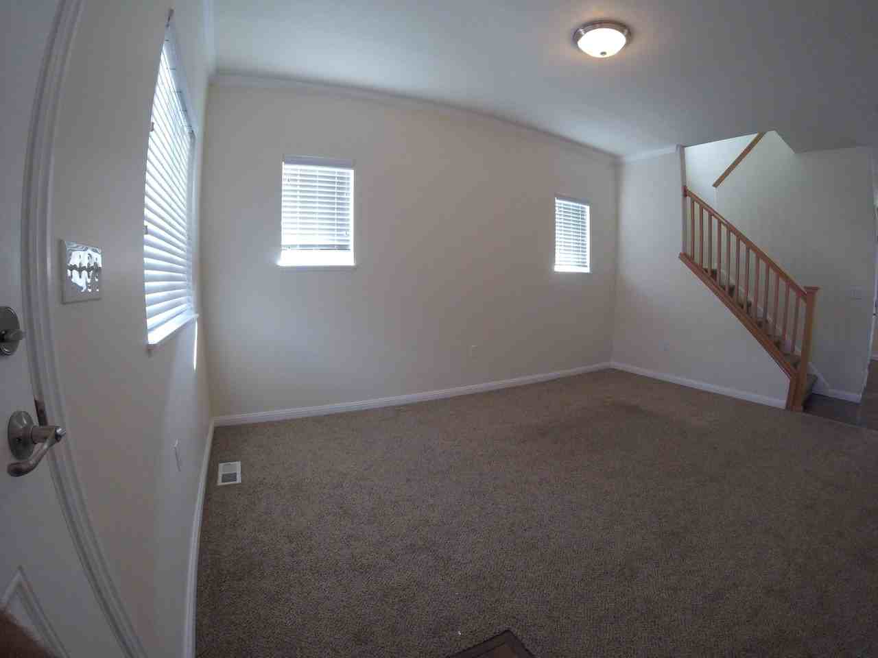 13582 S Cantania Way - Photo 5 of 35