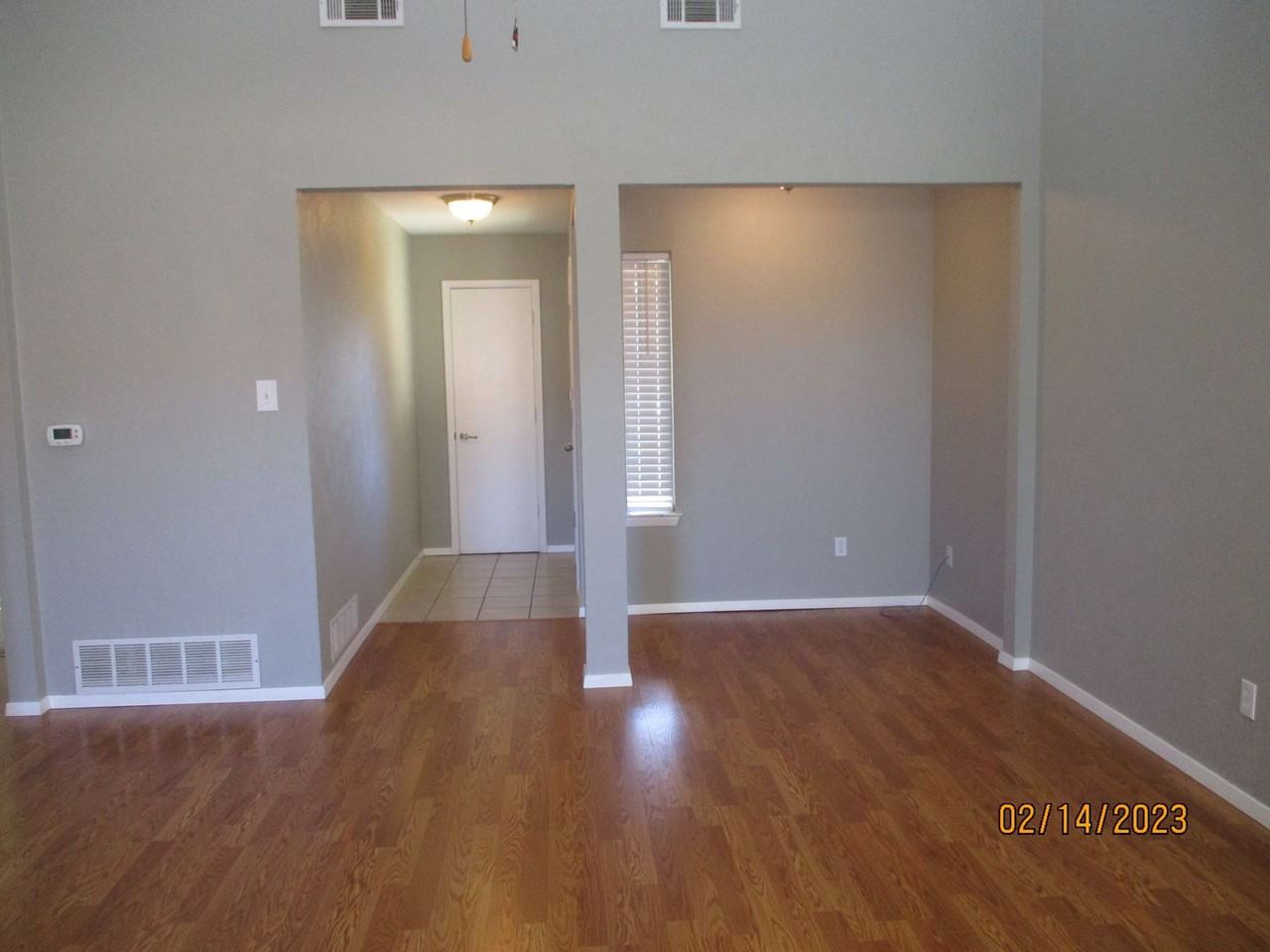 3700 Dauphine Ct - Photo 7 of 28