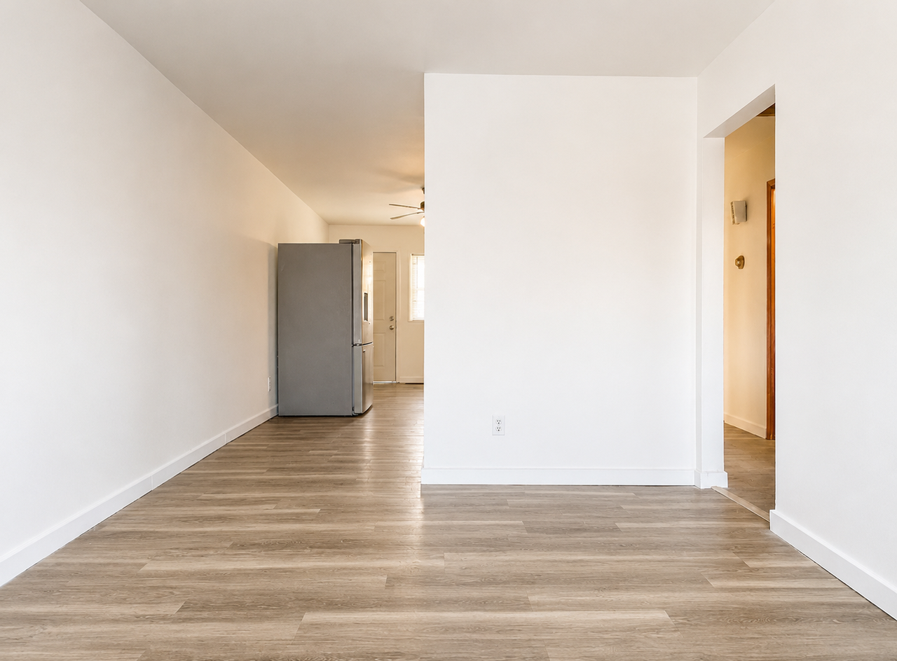 902 902 - 904 Fairlawn Cir - Photo 2 of 5