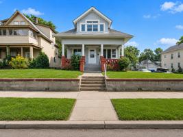 featured image of 1624 Concordia Ave