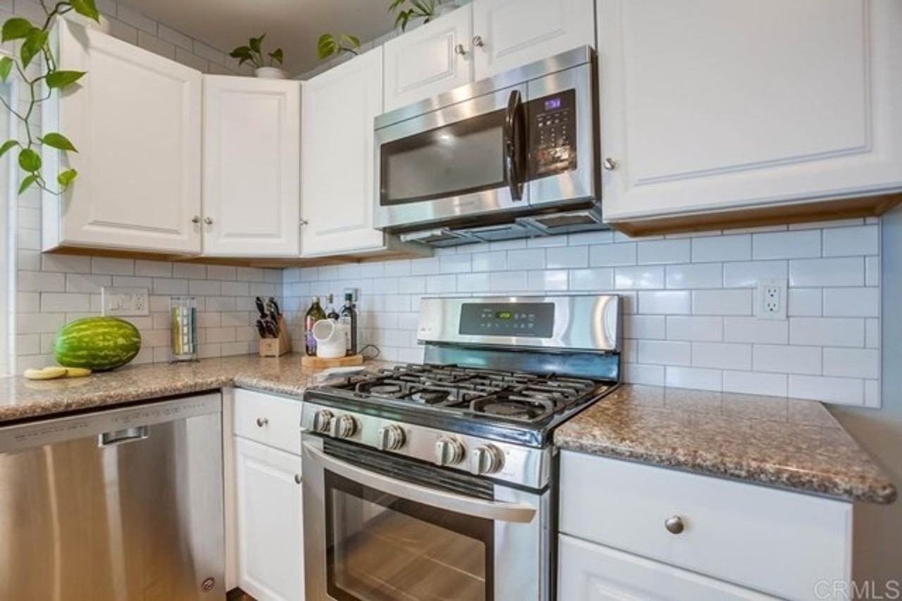 295 Countryhaven Rd - Photo 4 of 50