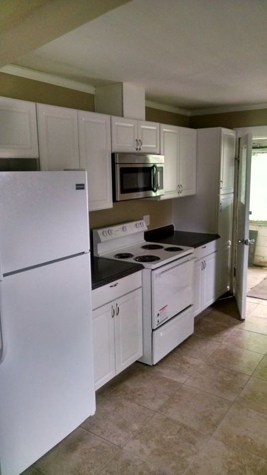 1010 Cherry St - Photo 6 of 27