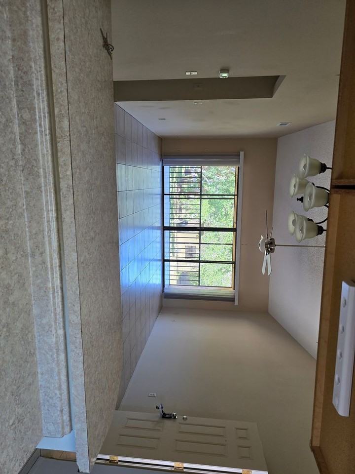 821 Mecca Dr - Photo 3 of 13