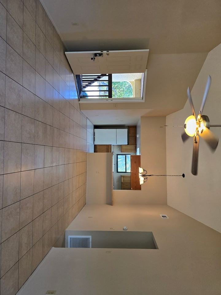 821 Mecca Dr - Photo 4 of 13