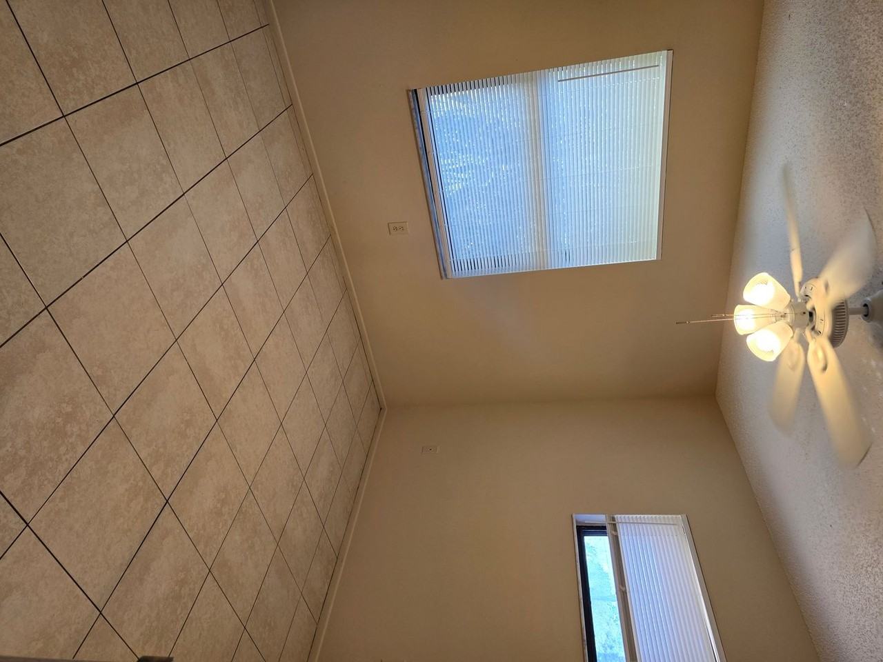 821 Mecca Dr - Photo 7 of 13