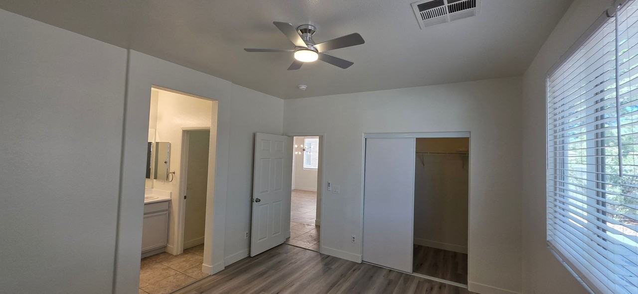 5618 Indian Springs St - Photo 3 of 4
