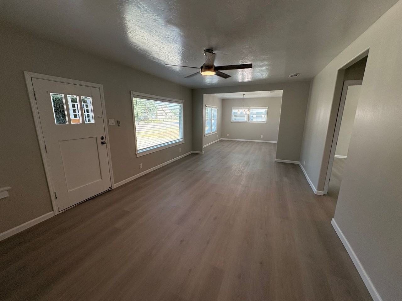 1029 N Highland St - Photo 3 of 10