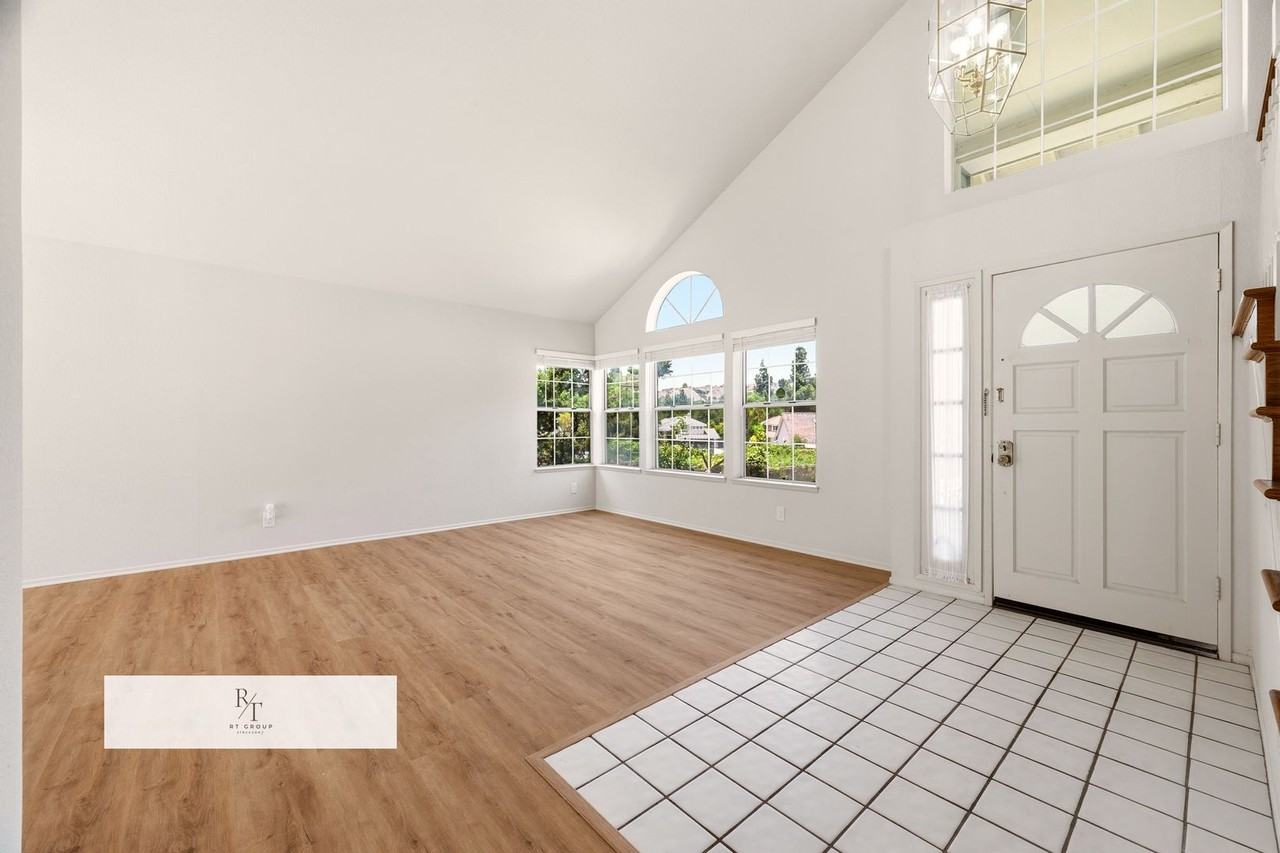 20926 Brookline Dr - Photo 3 of 39