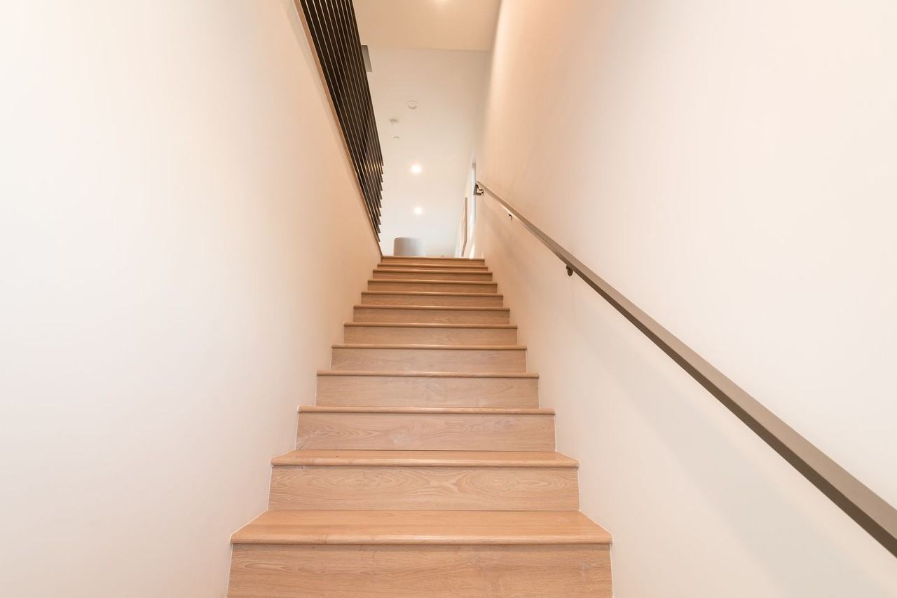 5246 Cleon Ave - Photo 3 of 20
