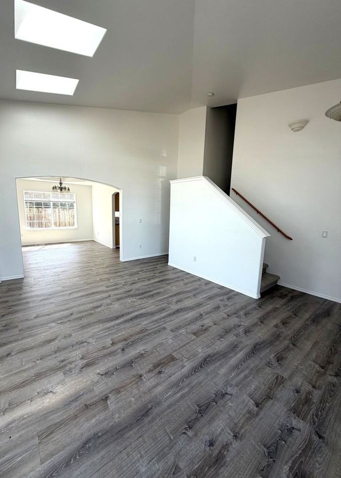 19117 46th Ave Ne - Photo 4 of 19
