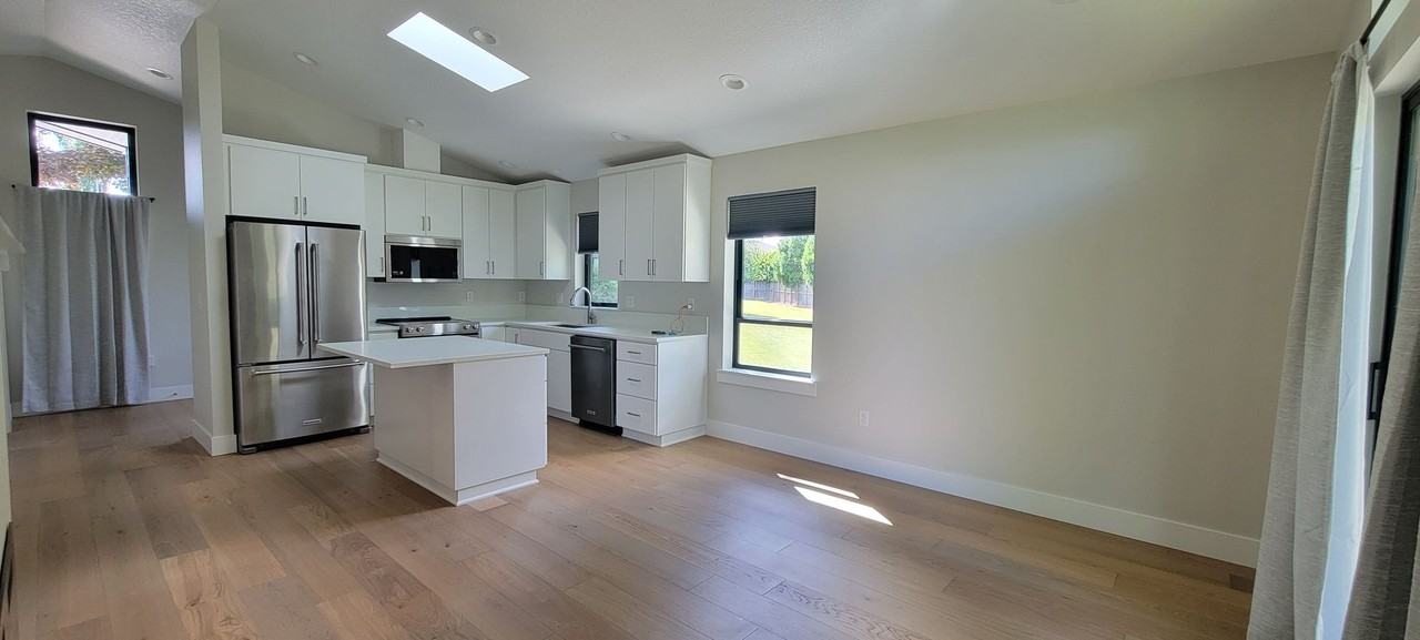 720 Sw Tera Dr - Photo 5 of 23