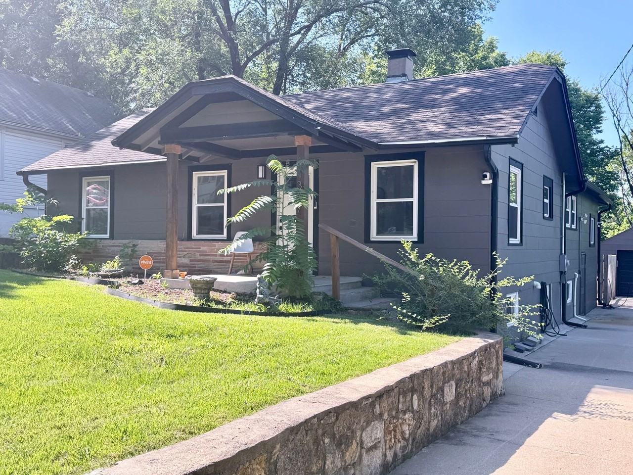 11307 E Peery St - Photo 2 of 22