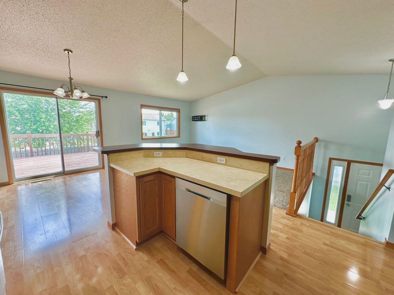 983 42nd Ave W - Photo 7 of 23