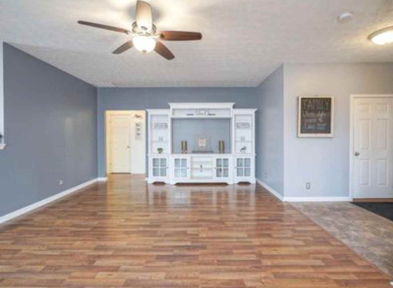 2712 Gulfstream Ln - Photo 7 of 26