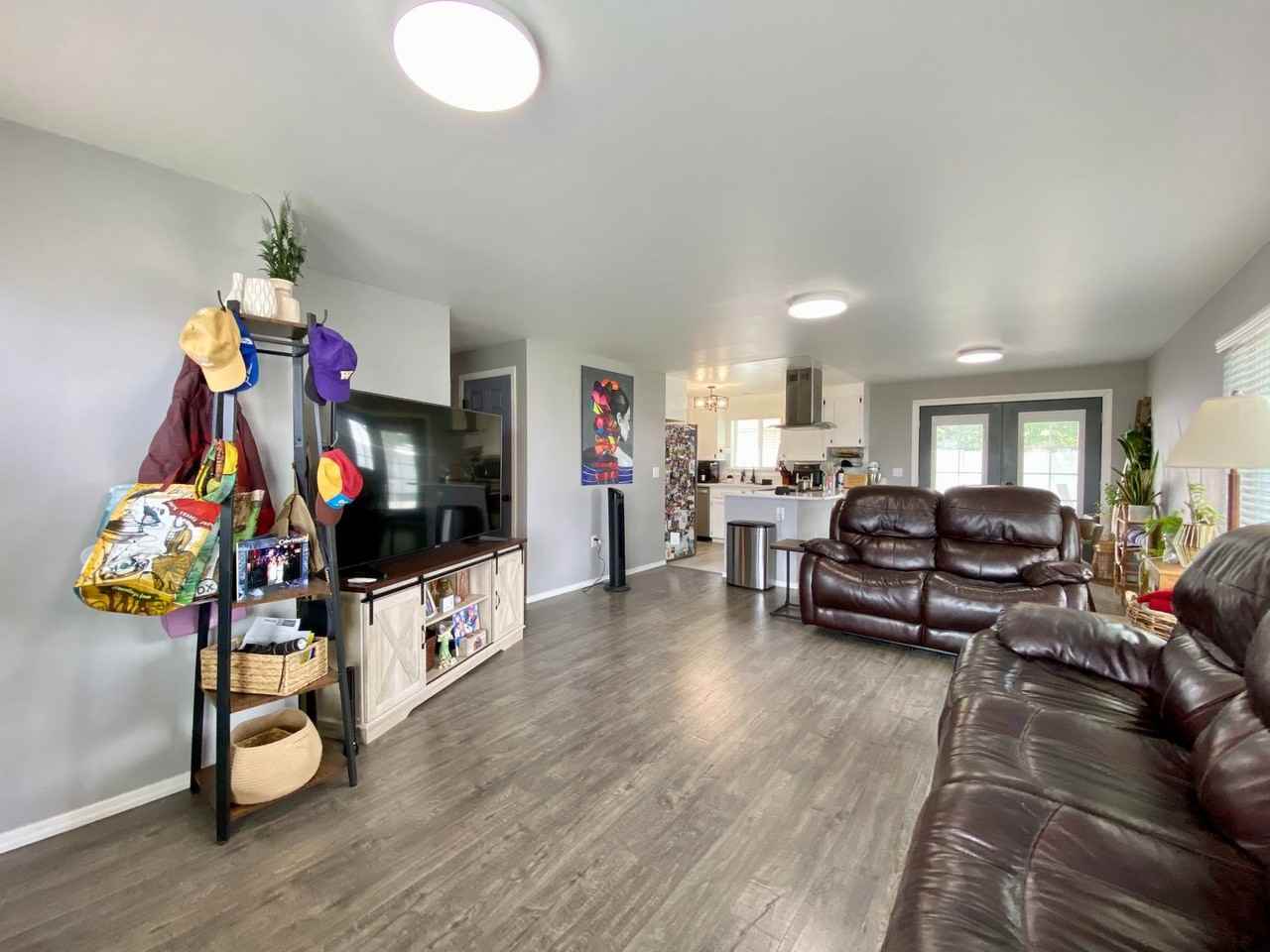 2226 S 66th Ave - Photo 4 of 21