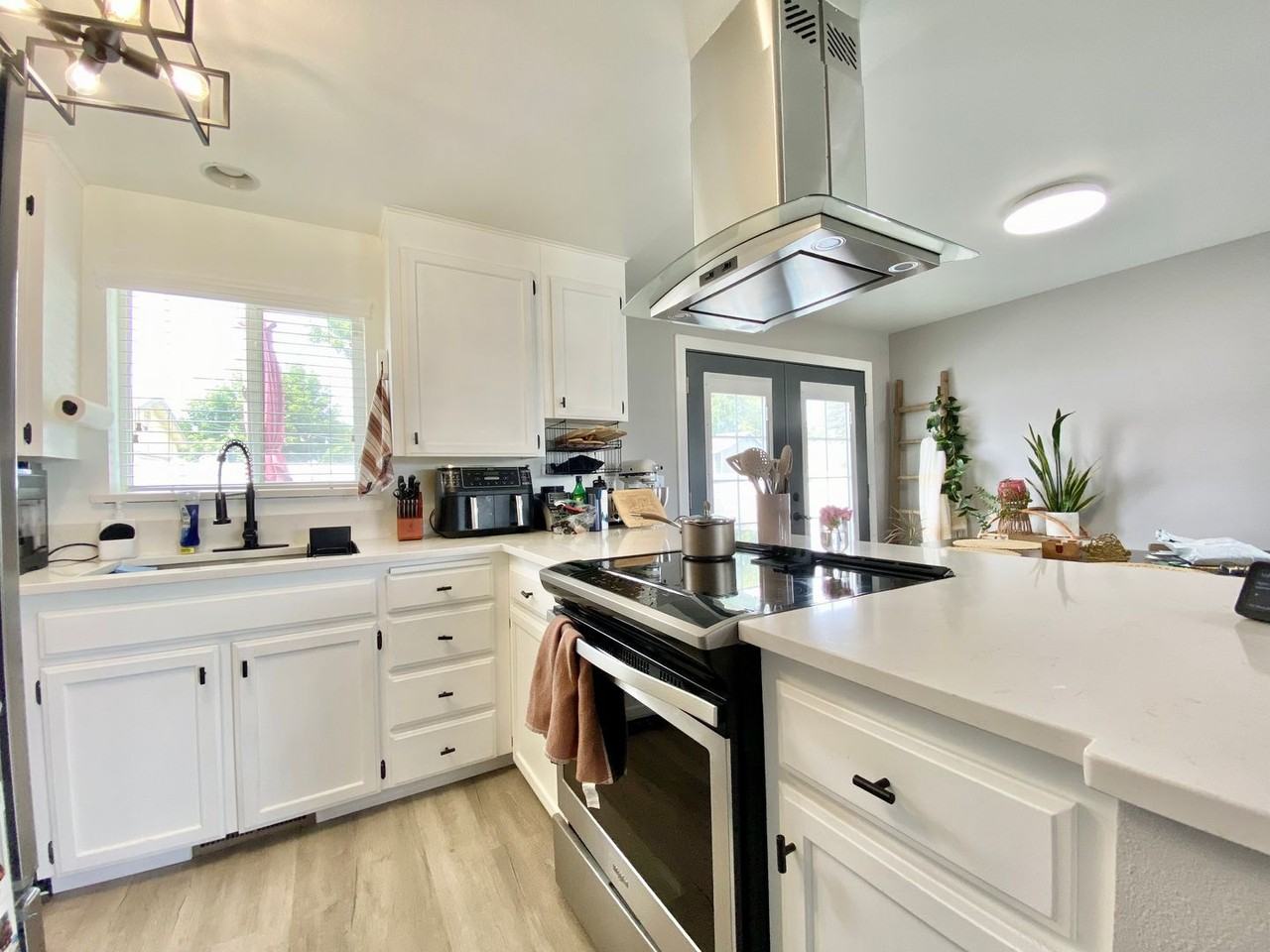 2226 S 66th Ave - Photo 5 of 21