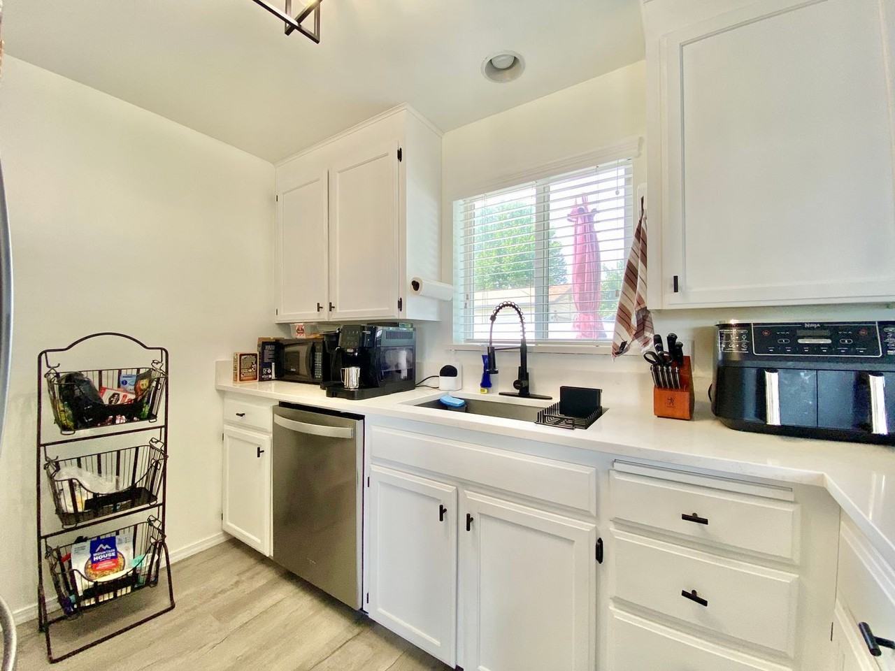 2226 S 66th Ave - Photo 7 of 21