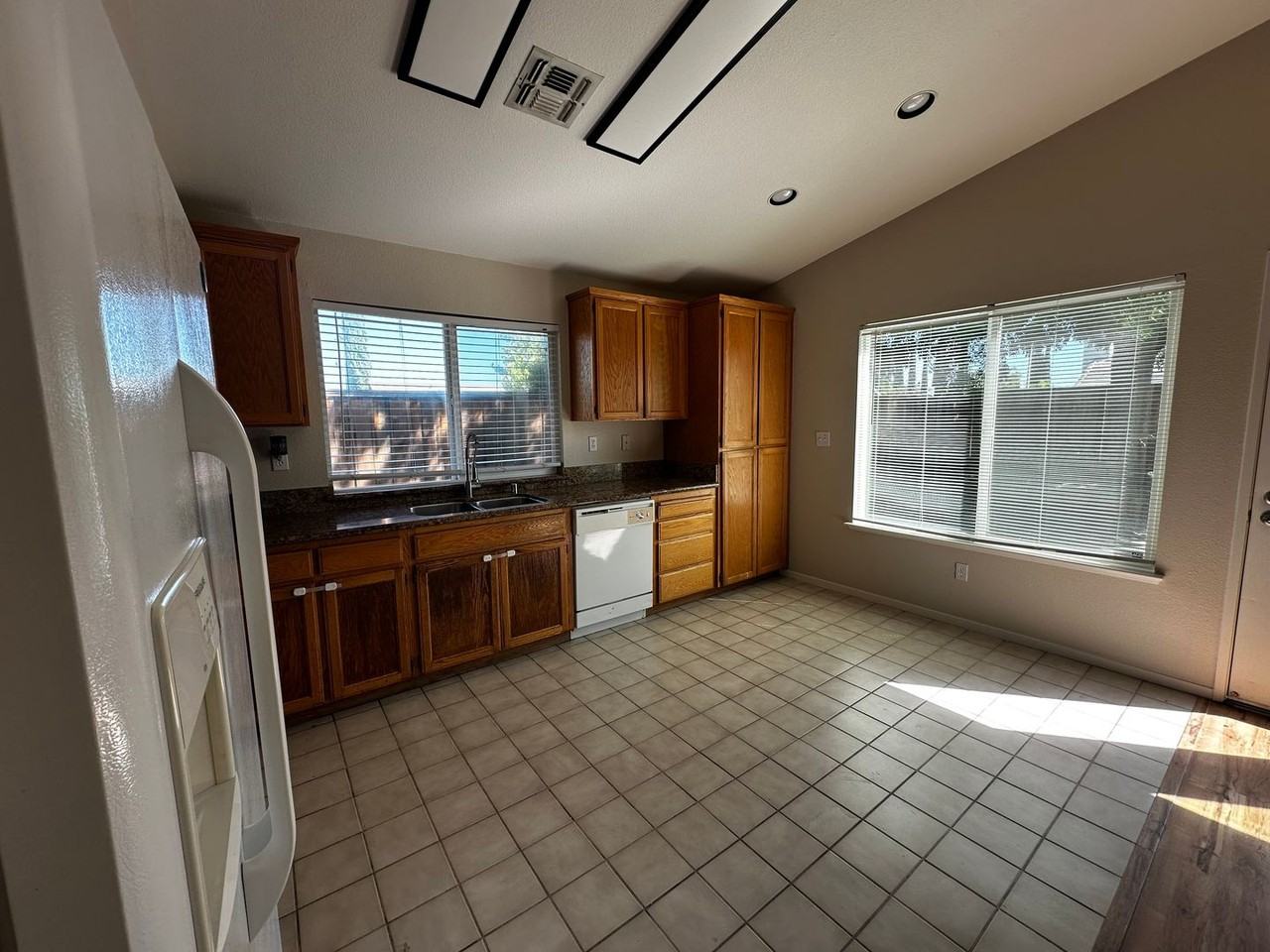 4901 Hillridge Way - Photo 4 of 12