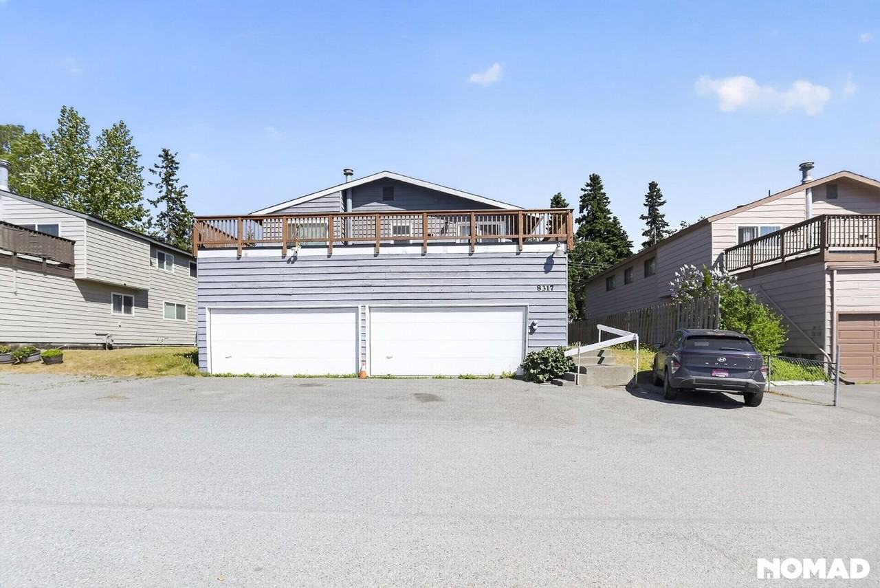 8317 Jewel Lake Rd - Photo 4 of 26
