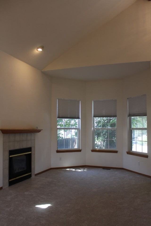 10432 W 82nd Ave - Photo 7 of 35
