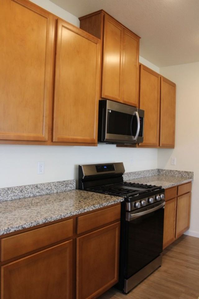 9992 W Victoria Pl #205 - Photo 5 of 39