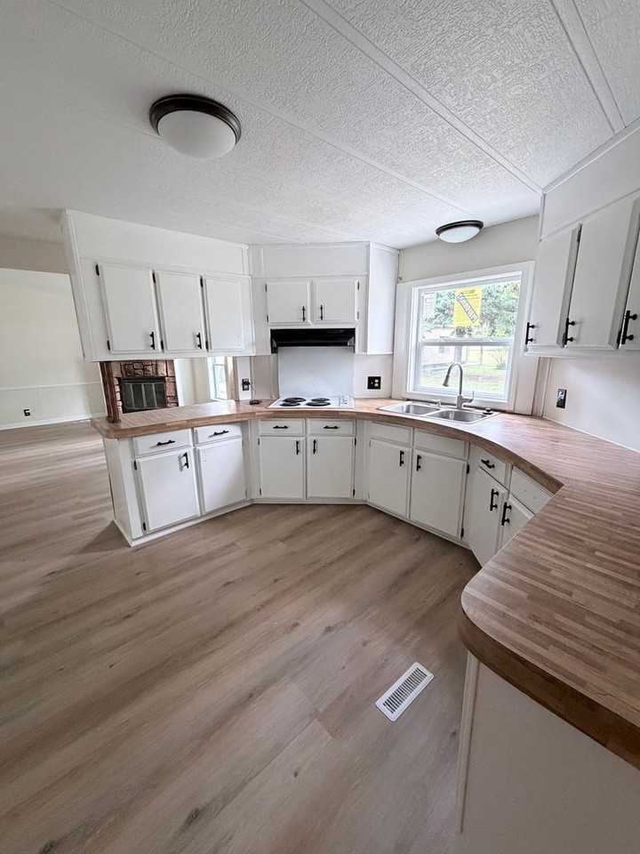 820 Mel Ave - Photo 3 of 11