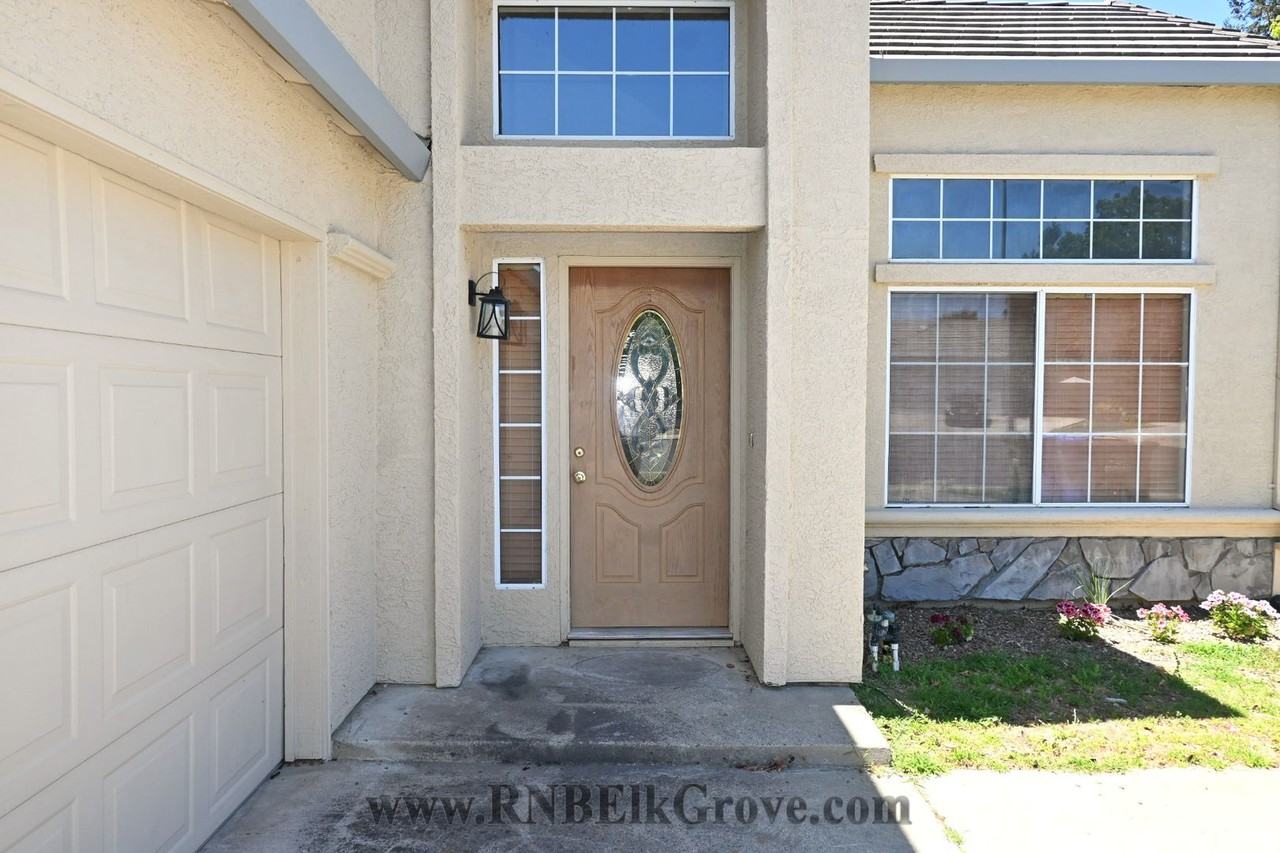 8868 Chadbury Pl - Photo 2 of 19