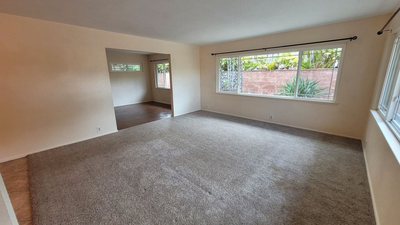 95-034 Kuahelani Ave - Photo 5 of 47